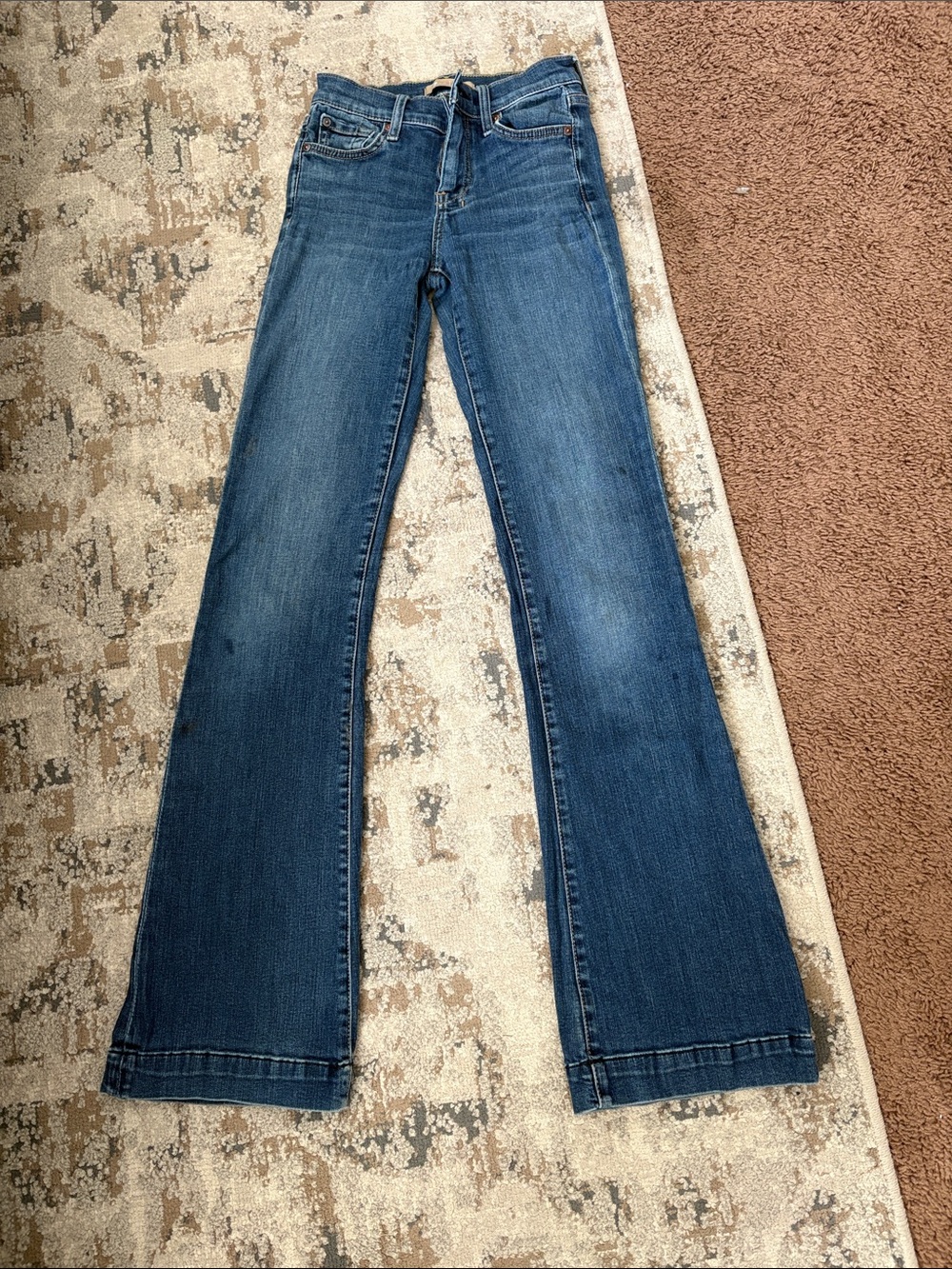 7 For All Mankind- Dojo Dark wash jeans
